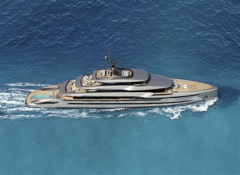 Luxury Yachts with Helipads For Sale .